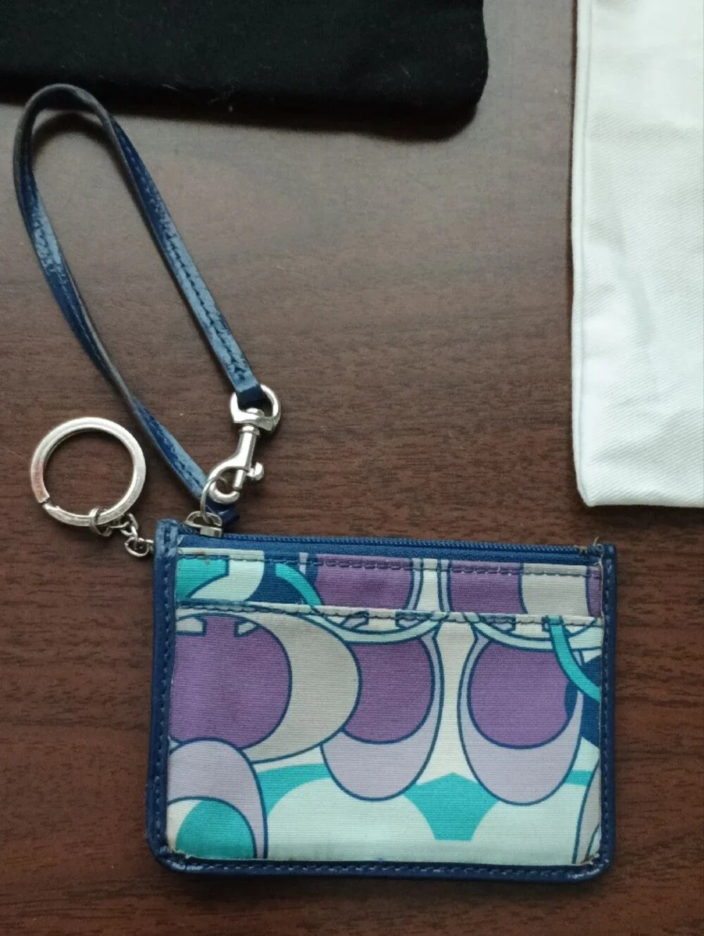 8 Wallets Clutchs Wristlets Mk, Kate Spade, Oscar De La Renta & More